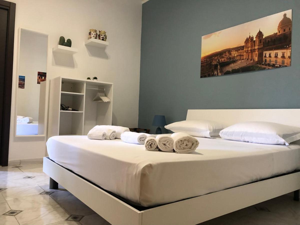 La Madonnina Bed & Breakfast Noto Exterior photo