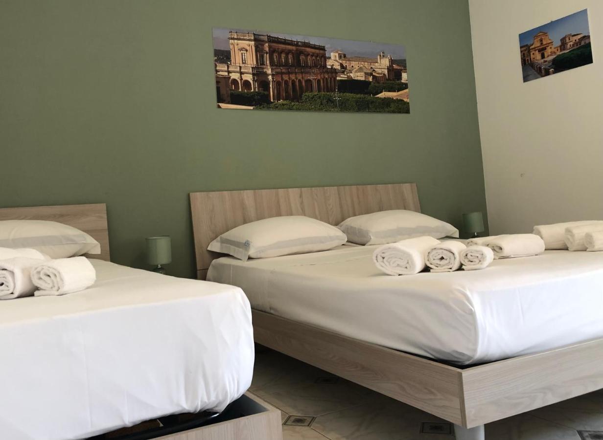 La Madonnina Bed & Breakfast Noto Exterior photo