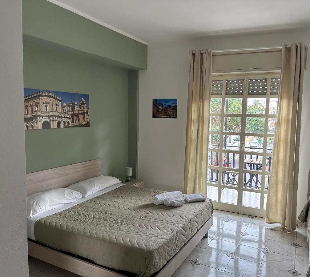 La Madonnina Bed & Breakfast Noto Exterior photo
